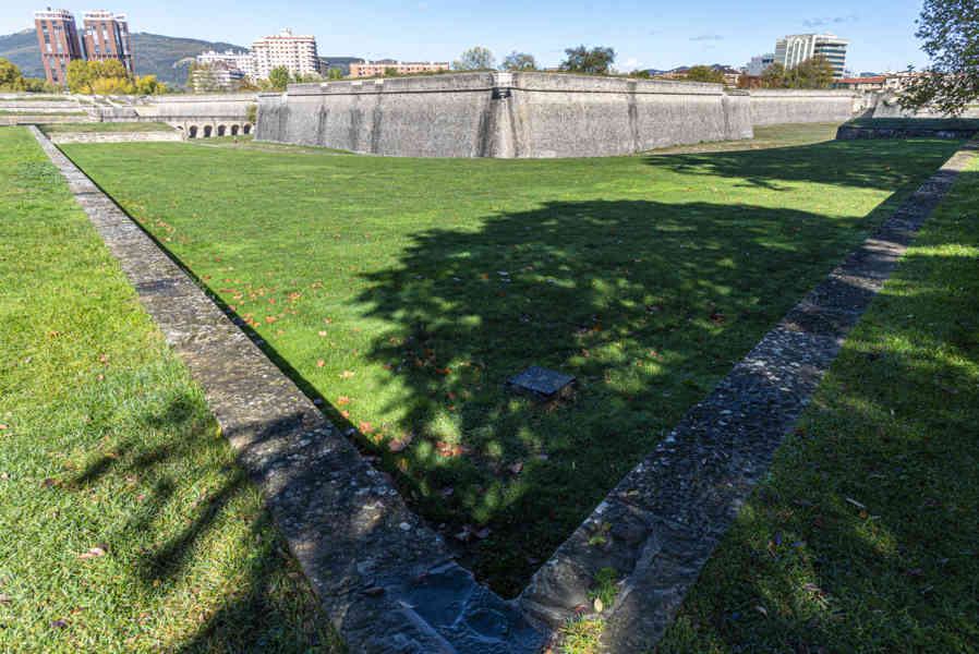 Pamplona 081 - Ciudadela.jpg